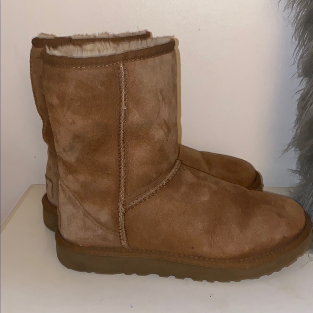 Ugg boots - Picture 4 of 11